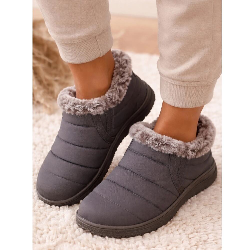 Minnetonka Timpson Twin Gore Boots Womens Size 6 Gray Cozy Outdoor Warm